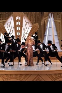  Рождество с Мэрайей Кэри: Волшебство продолжается 